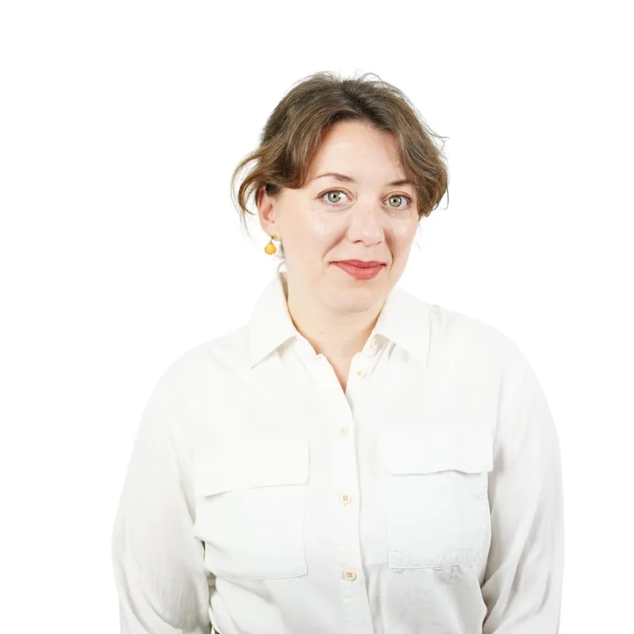Fiona, Product Development & Logistics